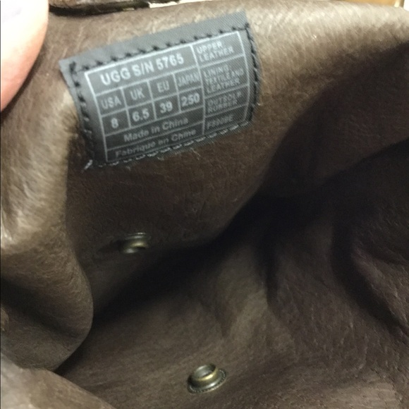 NWOT. Never worn suede boots - Picture 7 of 7